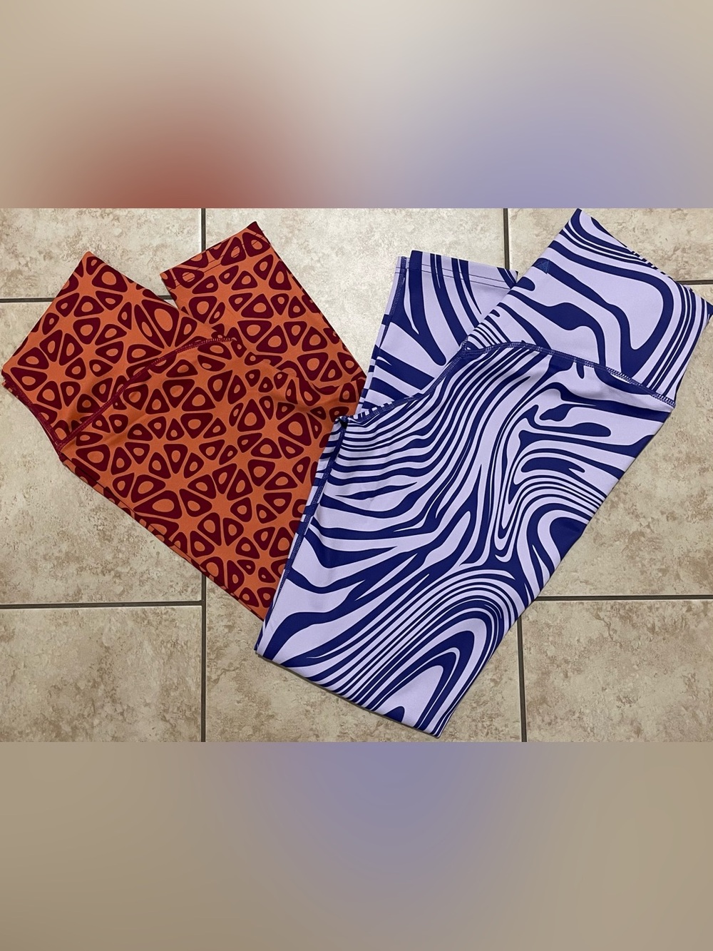 Bundle of 2 Vitality X Cosmopolitan Leggings 🧡💜